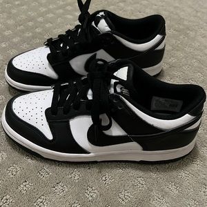Nike Panda Dunk’s Black/White